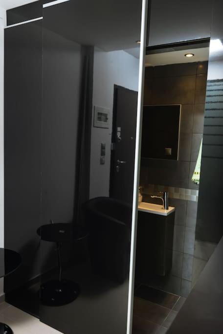 Modern Office Apartment.Wifi,2A/C,Luxury Fur/Tures Thessaloniki Buitenkant foto